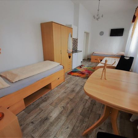 Pension Bei Valentina Wertheim Exterior photo
